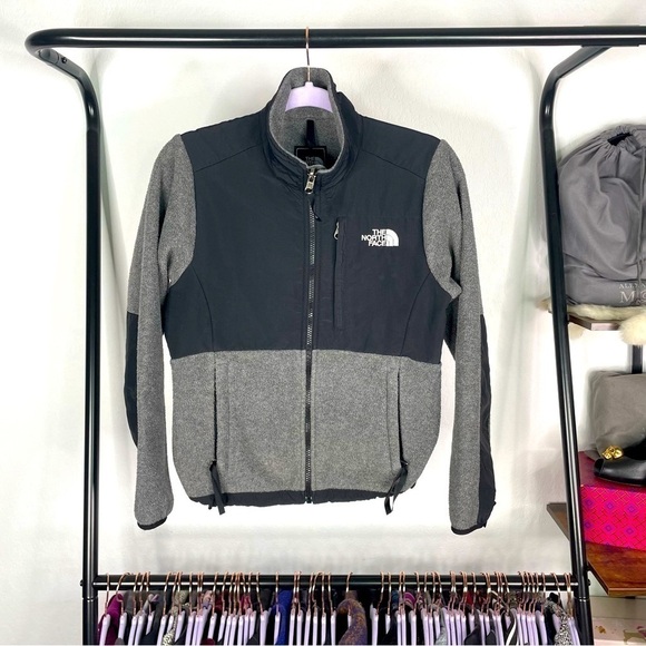 The North Face Denali Polartec Gray and Black Jacket - Picture 1 of 10